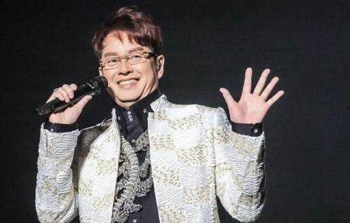 谭咏麟吃瓜群众