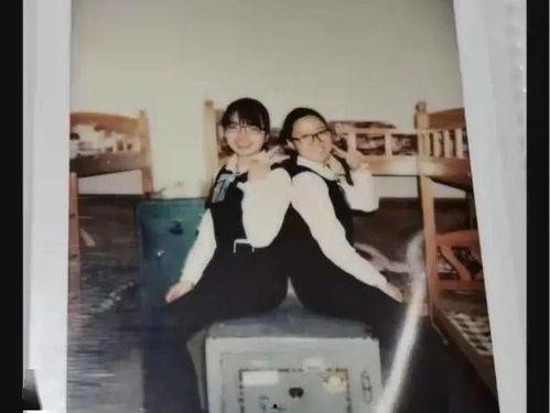 嗑cp吃瓜视角,揭秘明星CP背后的甜蜜与争议