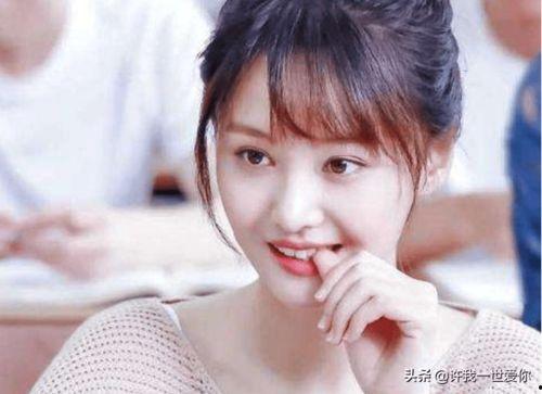 一钱吃瓜妹,揭秘网络红人的瓜田生活